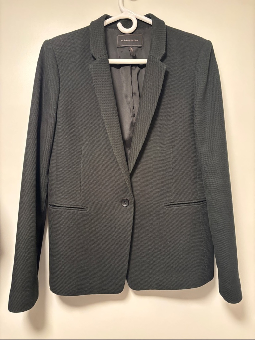 BCBGMaxAzria Black Single-Button Textured Blazer